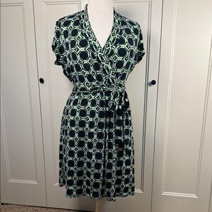 Liz Claiborne Black and Green Geometric Faux Wrap Dress With Tie
